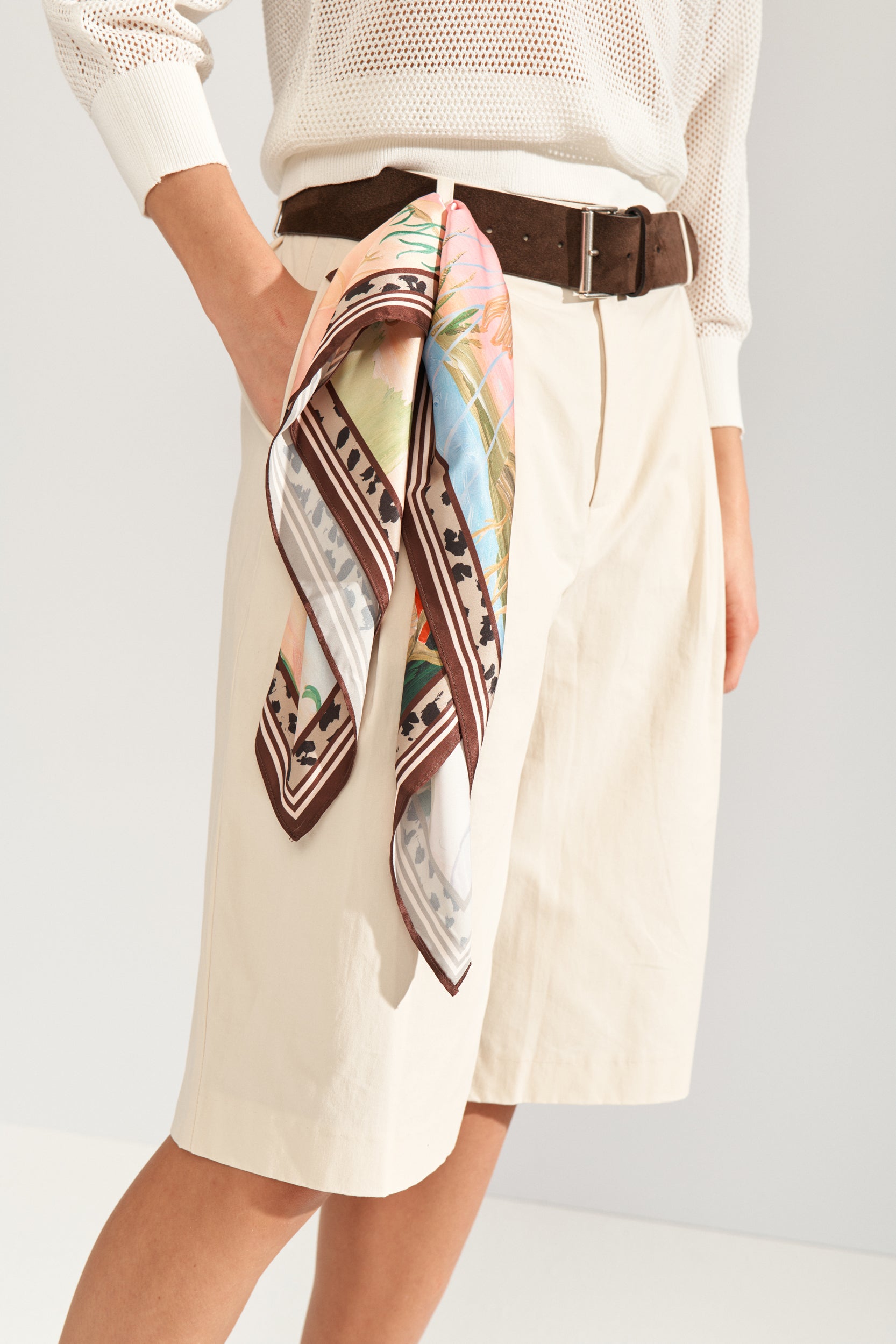 NUMPH |  KAYLA SATIN SCARF - AIRY BLUE