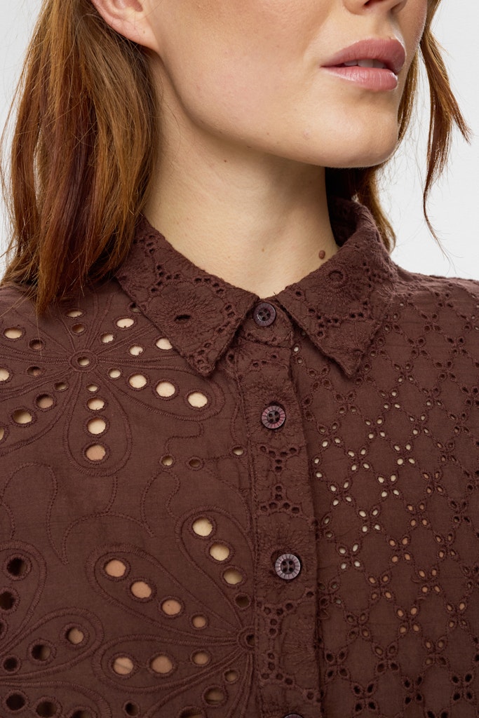 NÜMPH | PALMA SLEEVELESS SHIRT - CHICORY COFFEE