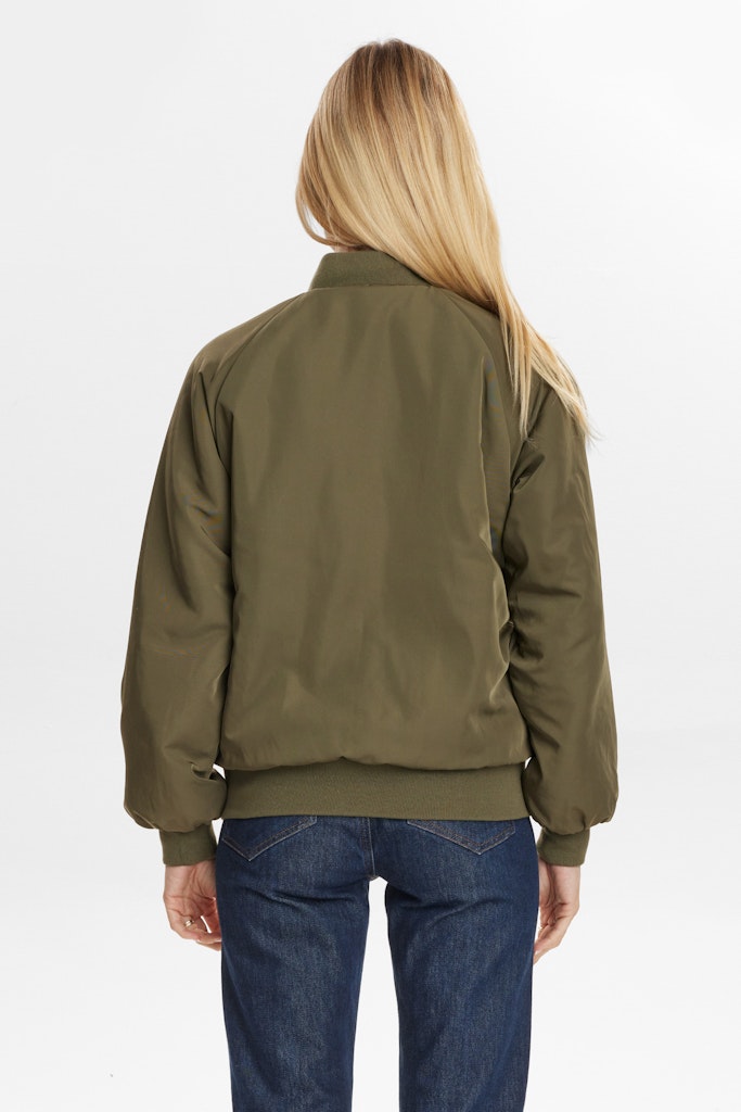 NÜMPH | ETERA REVERSIBLE JACKET - GRAPE LEAF