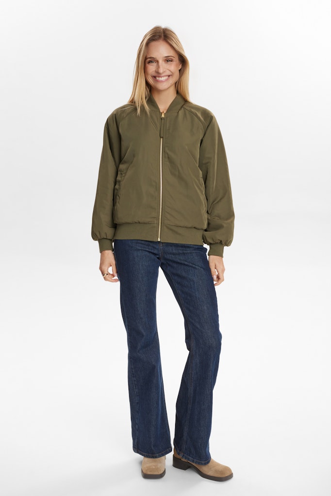 NÜMPH | ETERA REVERSIBLE JACKET - GRAPE LEAF