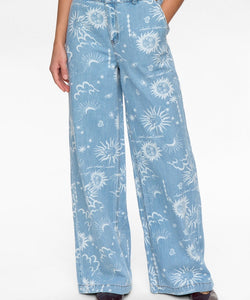 NÜMPH | GISELLY HR WIDE JEANS - LIGHT BLUE DENIM