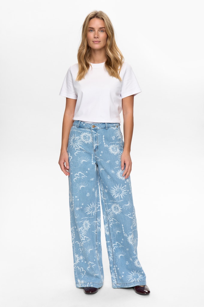 NÜMPH | GISELLY HR WIDE JEANS - LIGHT BLUE DENIM