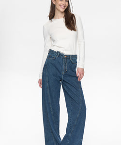 NÜMPH | BROOKLYN HR WIDE STITCH JEANS - MEDIUM BLUE DENIM