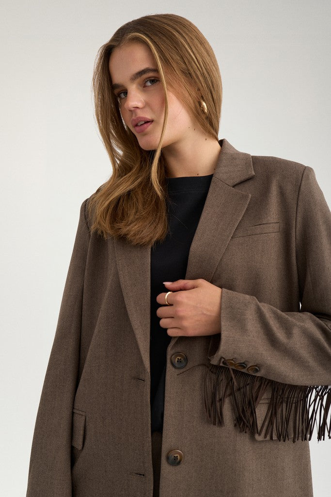 NÜMPH | LIPPA FRINGE BLAZER - CHOCOLATE PLUM