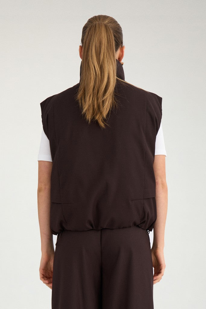 NÜMPH | BILLA PADDED VEST - CHOCOLATE PLUM