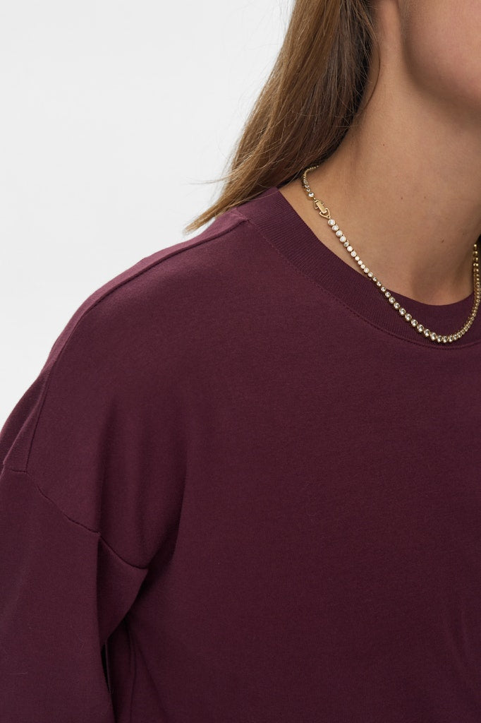 NÜMPH | GIRA SWEATER - WINETASTING