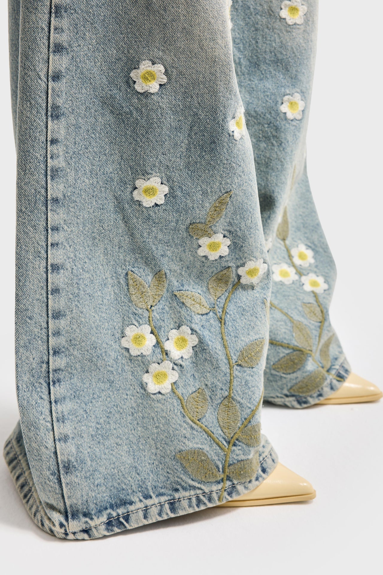EMBROIDERY PALAZZO JEANS - DAISY BLUE
