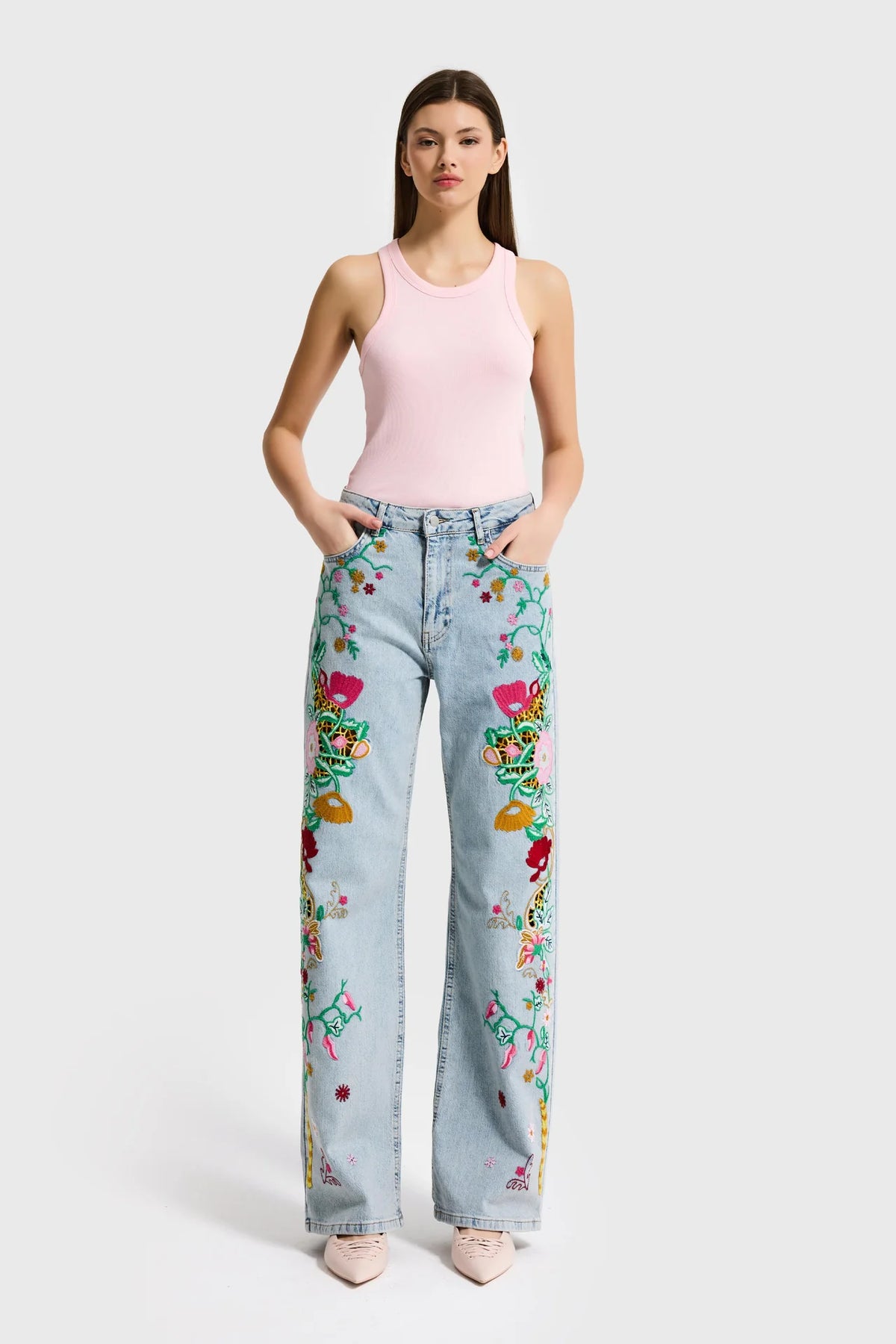 EMBROIDERY STRAIGHT JEANS - CUTWORK FLORAL BLUE