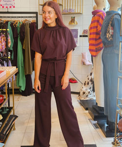 NEAT PANTS - DEEP BORDEAUX