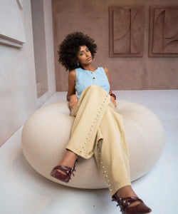 JUTTA STUD JEANS - CAMEL