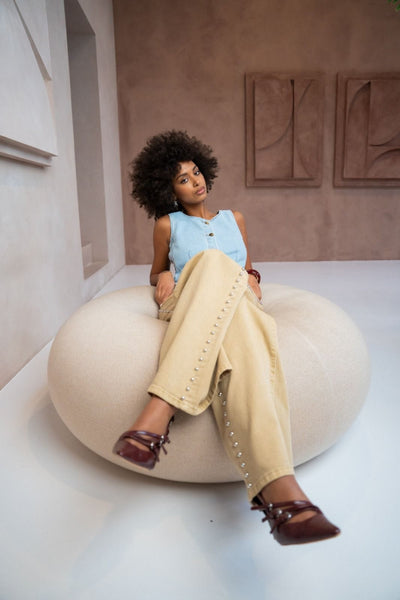 JUTTA STUD JEANS - CAMEL