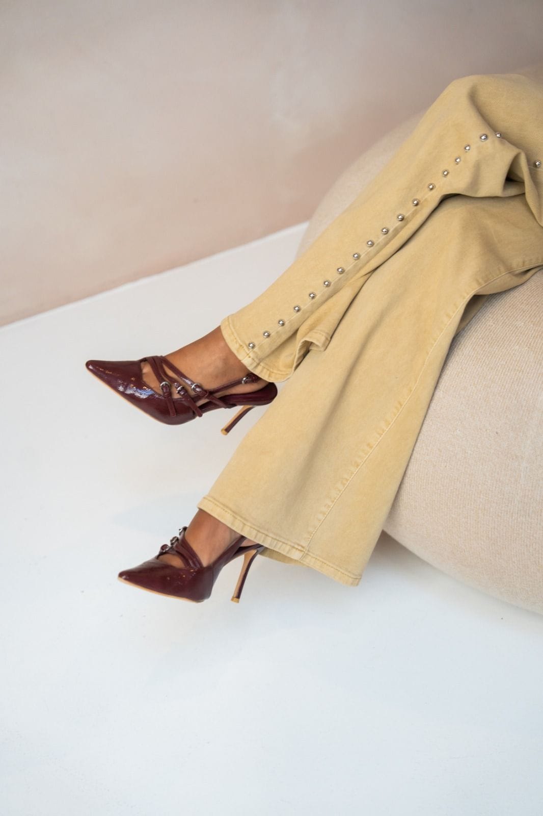 JUTTA STUD JEANS - CAMEL