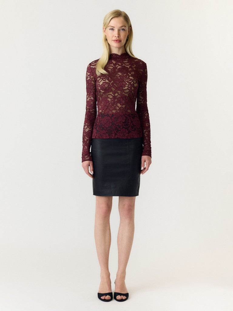 Y.A.S | LACEY LS LACE TOP - PORT ROYALE