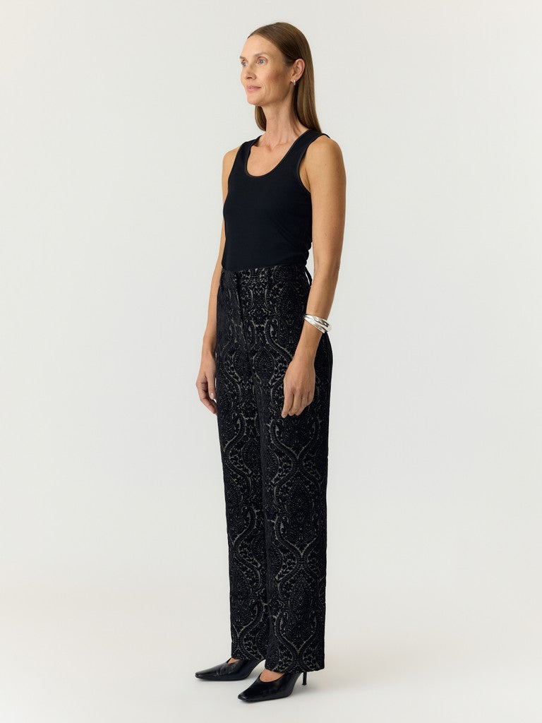 YAS | BROCCA VELVET PANTS - BLACK