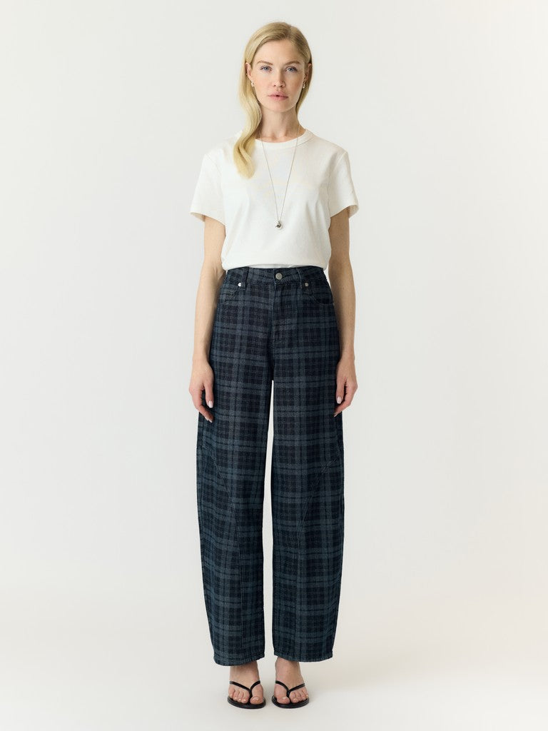 YAS | LUA HW BARREL JEANS - STORY / DARK BLUE DENIM