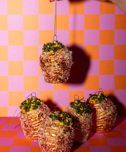 YUP IN DE BOOM | KERSTORNAMENT - PISTACHE CRUFFIN