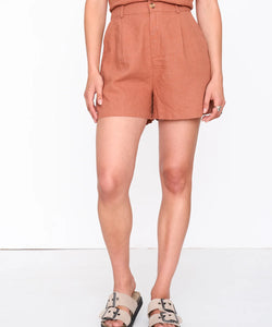 AVALYN SHORTS - RUST