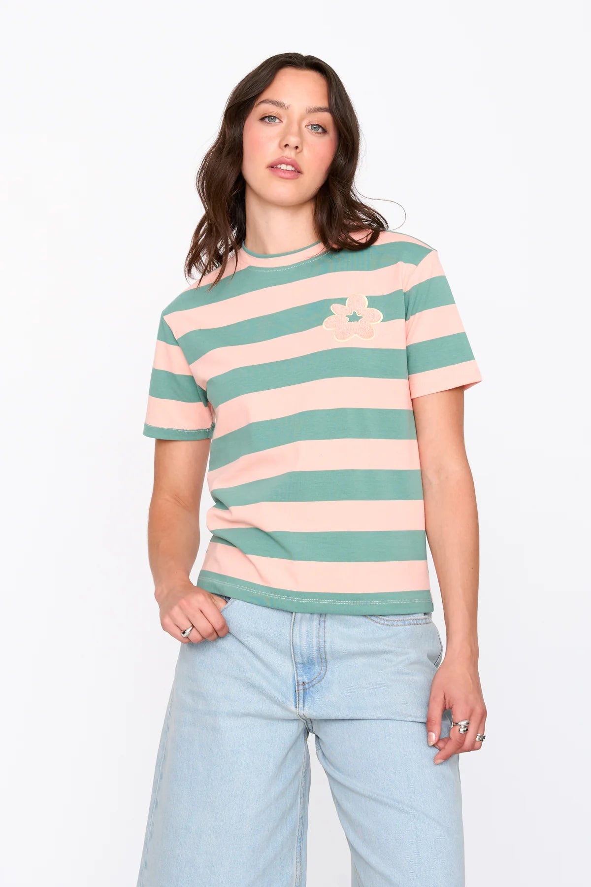 STRIPED FLOWER TEE - GREEN