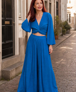 Bob & Bill Elsa palazzo broek in turquoise rayon crinkle met elastische tailleband en wijde pijpen.