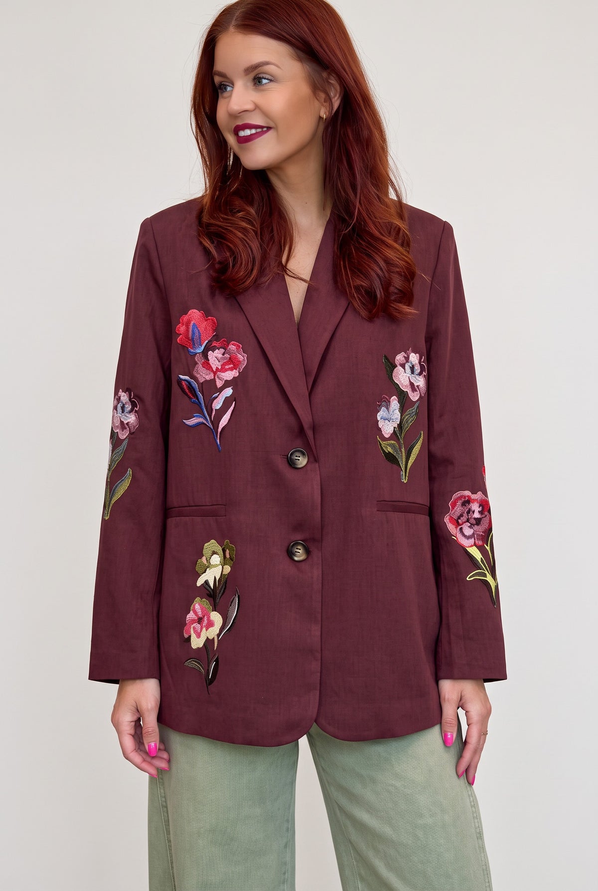 Bob & Bill Nümph Svala oversized fig-coloured blazer with colourful floral embroidery and two-button closure