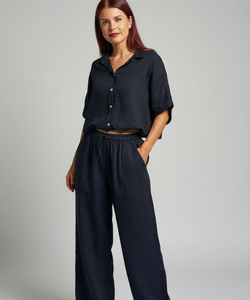 BOB & BILL RESORT COLLECTION| DAE BLOUSE - NAVY