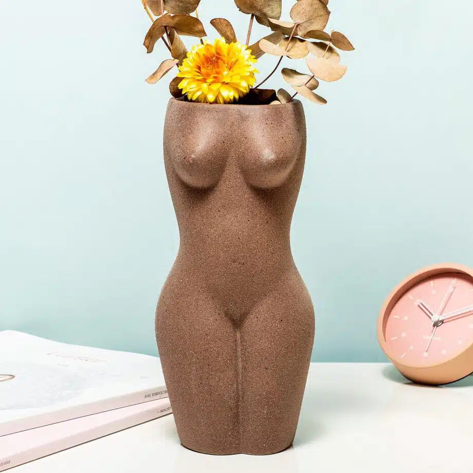 DOIY | BODY VASE MEDIUM - BROWN