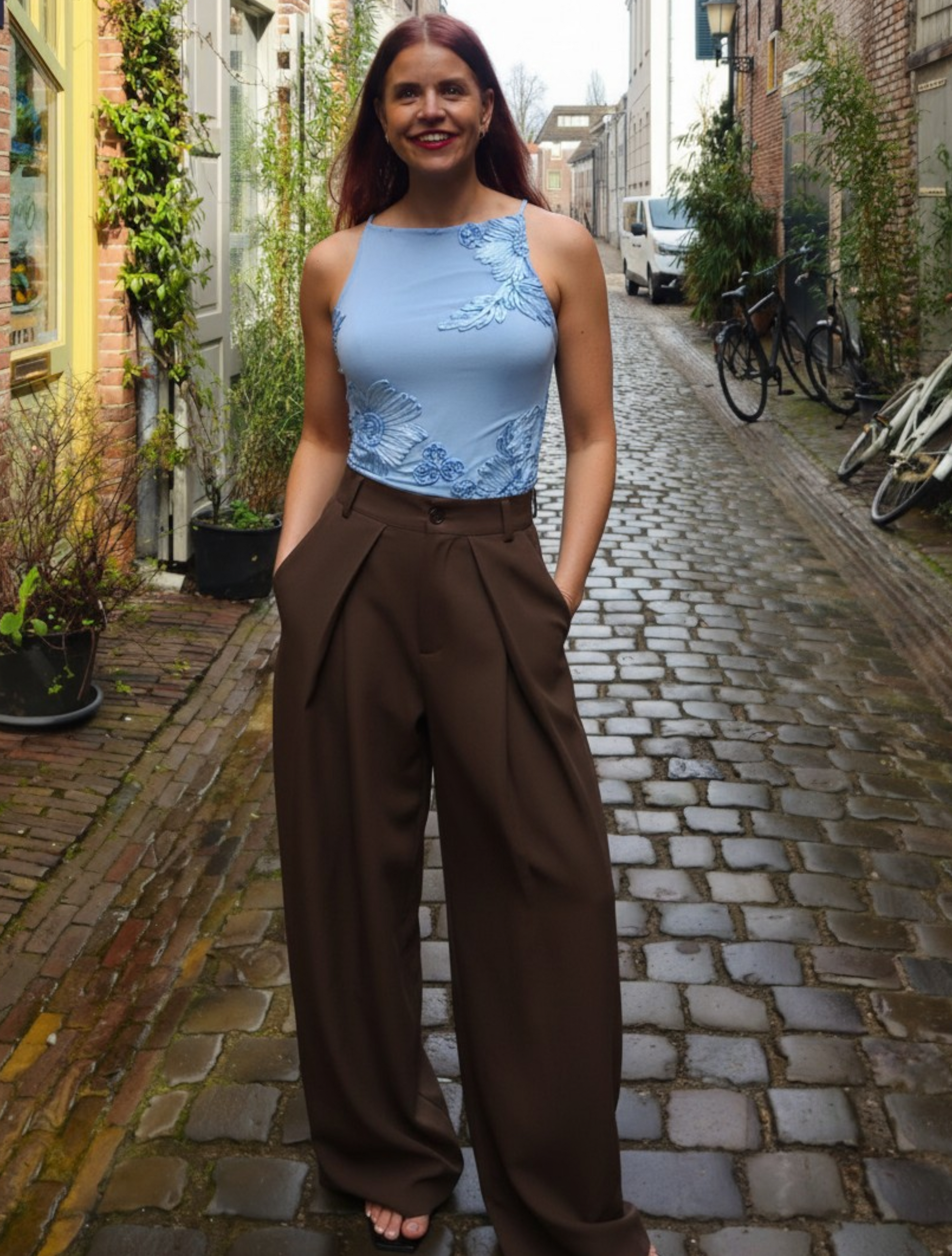 DEAN PLEATED PANTS - BROWN