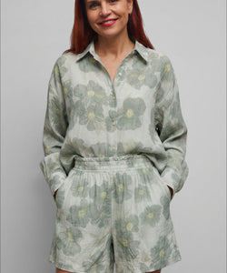 NORENE FLOWER SHORTS - GREEN