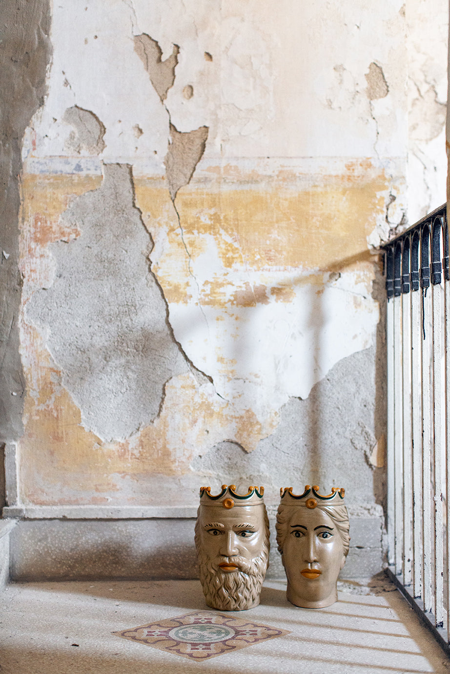 HKliving | VASE BY MON - TESTA DI DONNA SICILIANA