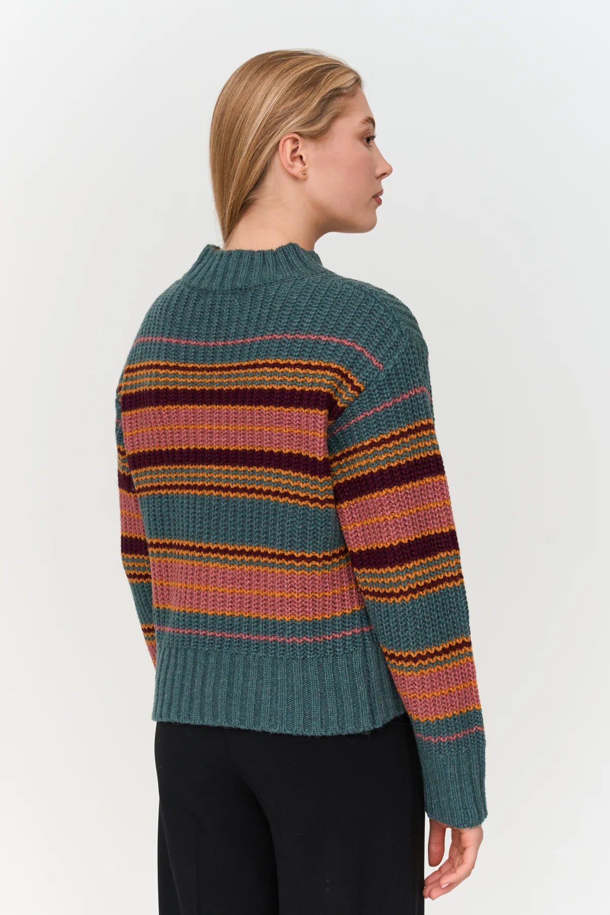 TURTLENECK STRIPE KNIT PULLOVER - GREEN