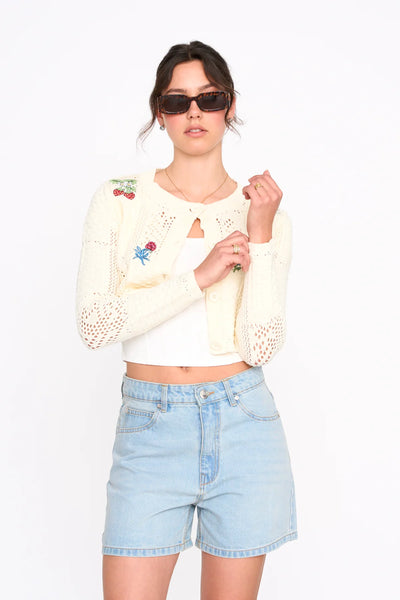 VLORA PATCH CARDIGAN - WHITE