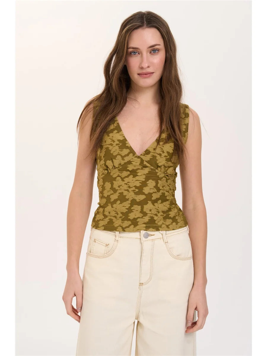 CHARLOTTE TEXTURED TOP - OLIVE GREEN