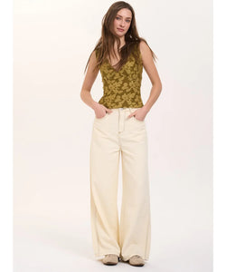 CHARLOTTE TEXTURED TOP - OLIVE GREEN