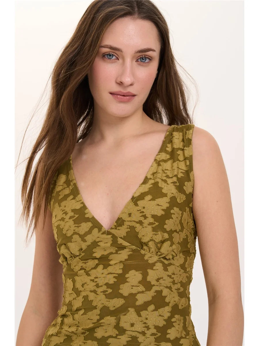CHARLOTTE TEXTURED TOP - OLIVE GREEN