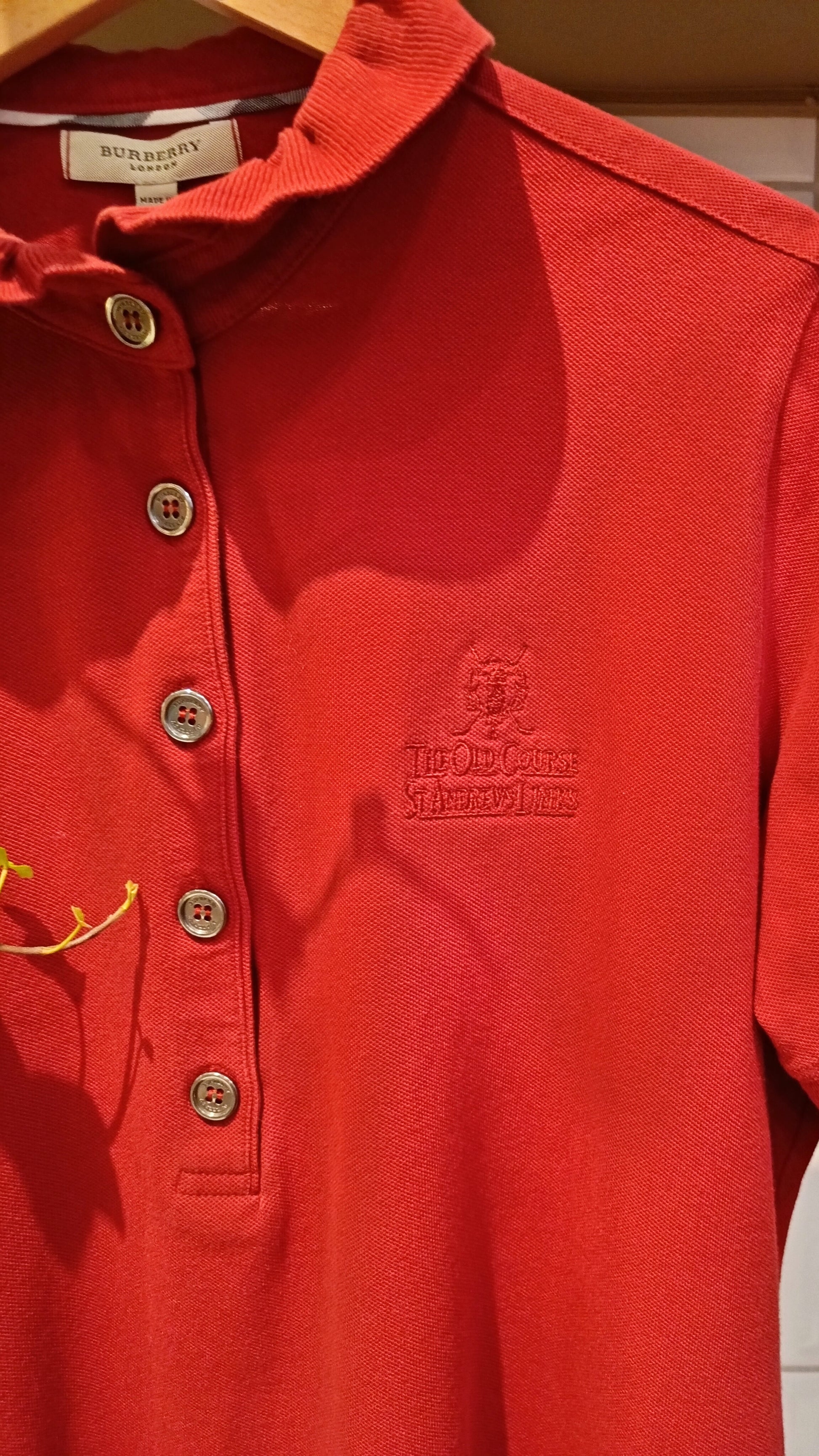 DESIGNER ITEM | BURBERRY POLO - RED