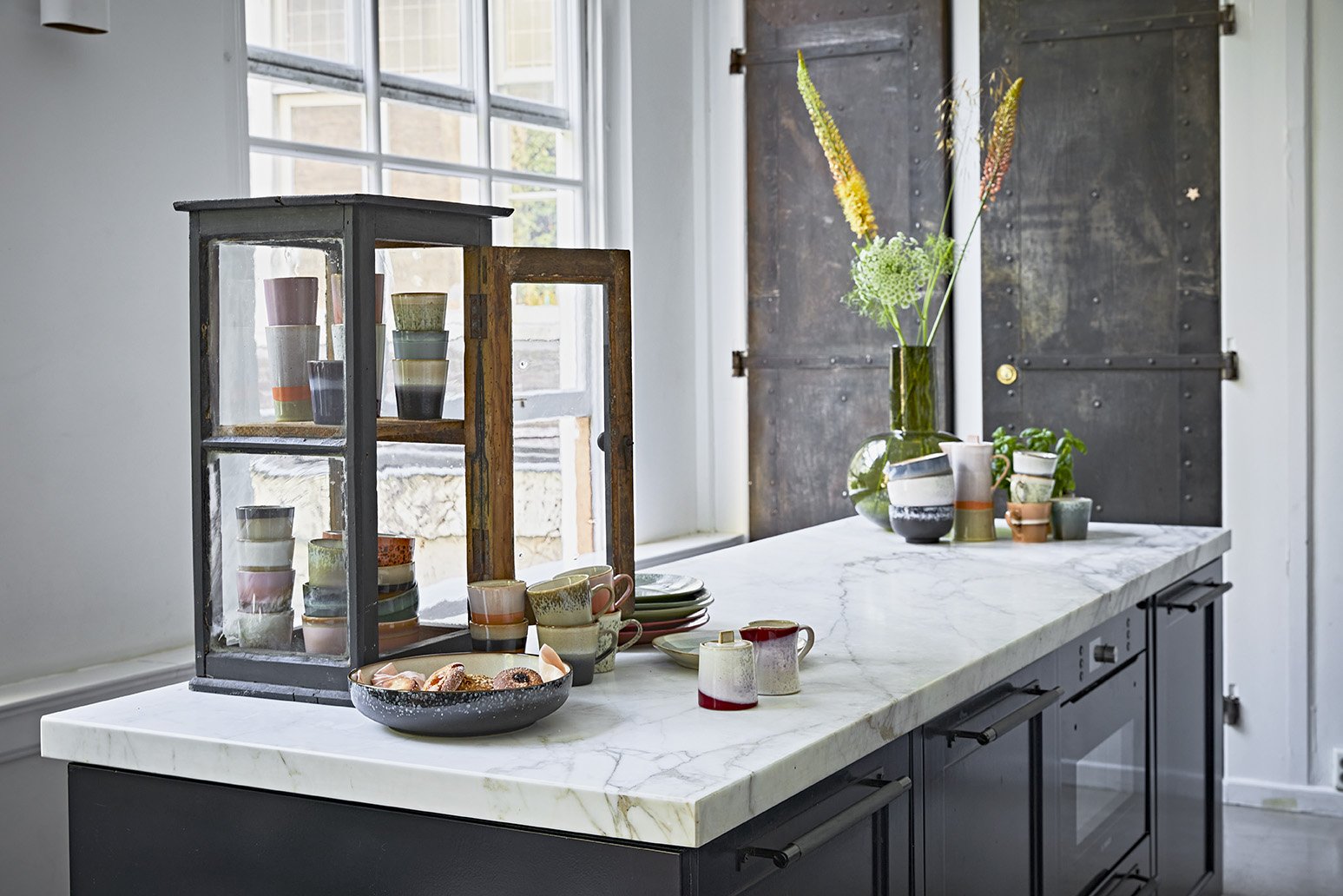 HKliving | 70'S MUG - HAIL - Bob & Bill